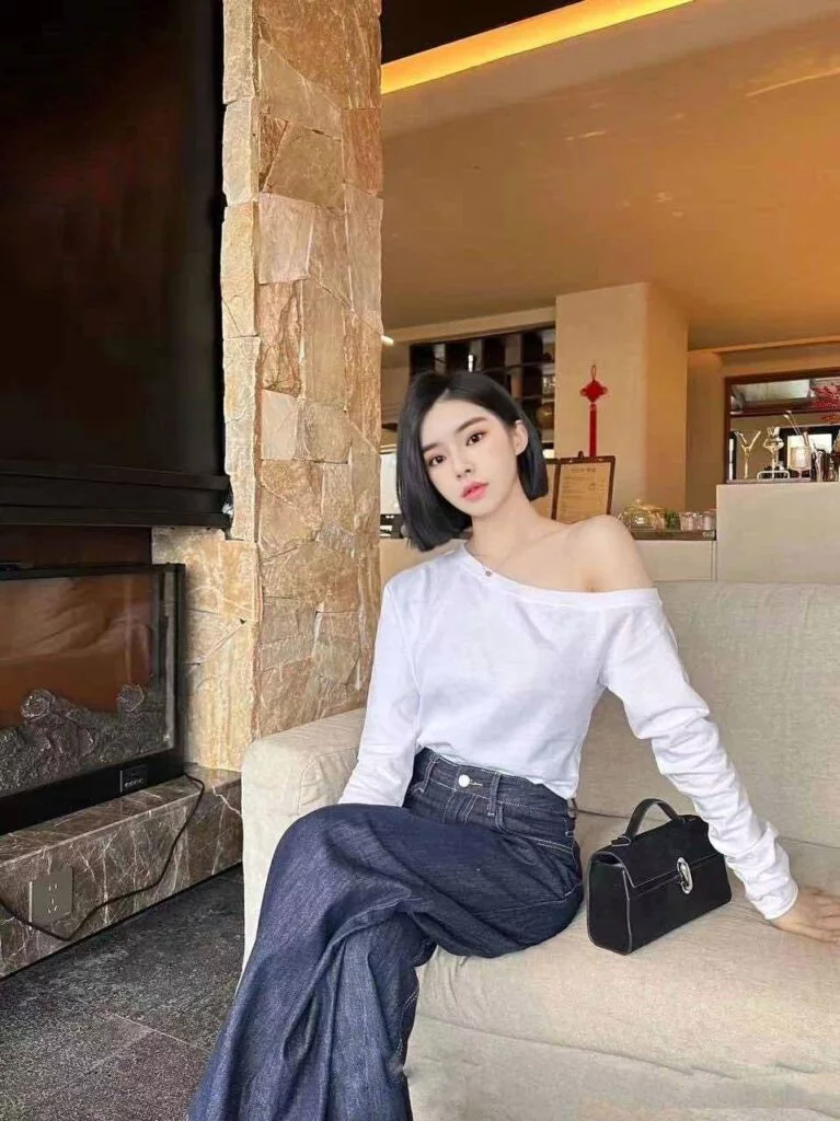 Gallery image for the FinFin Singapore Escort booking profile