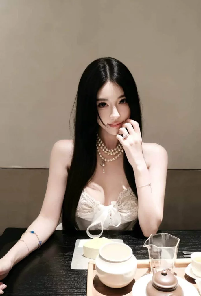 Client checklist for verifying location and rates with Sana Singapore Escort