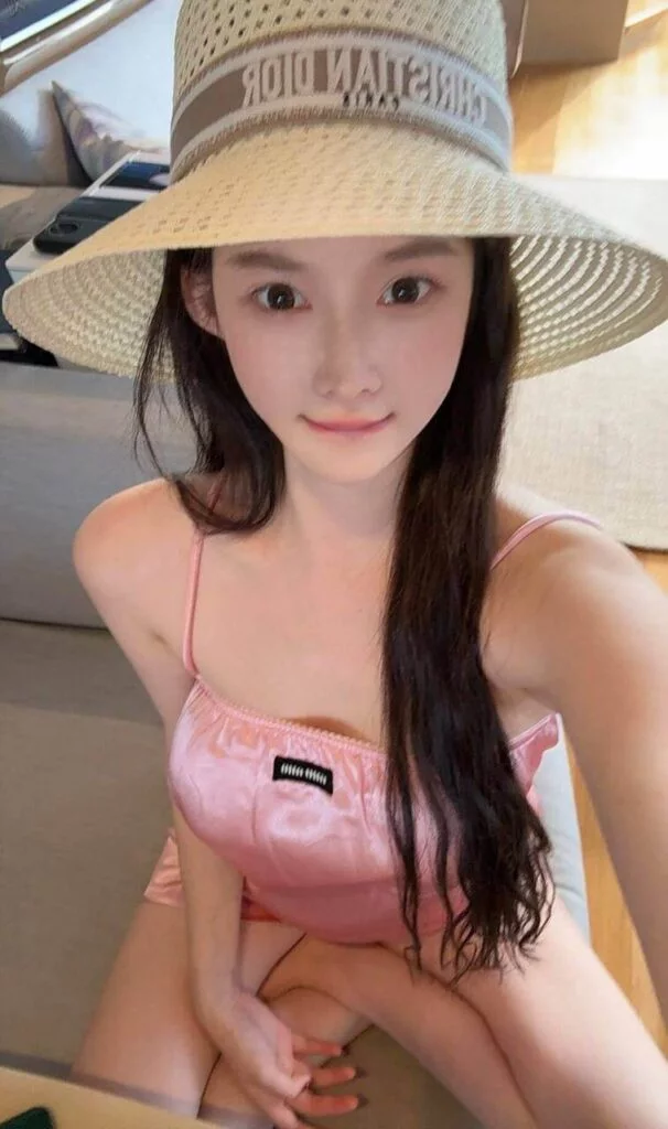 Xiaobao Singapore Escort Orchard incall booking profile image