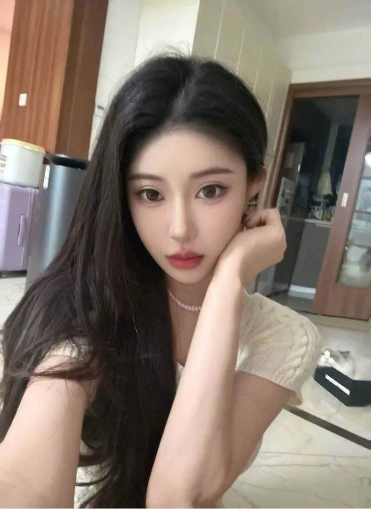 SG Escort gallery photo for Meet Meiqi in Geylang