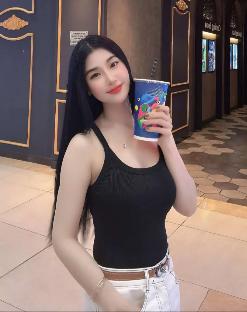 Escort in Singapore gallery photo for Jessica in Orchard